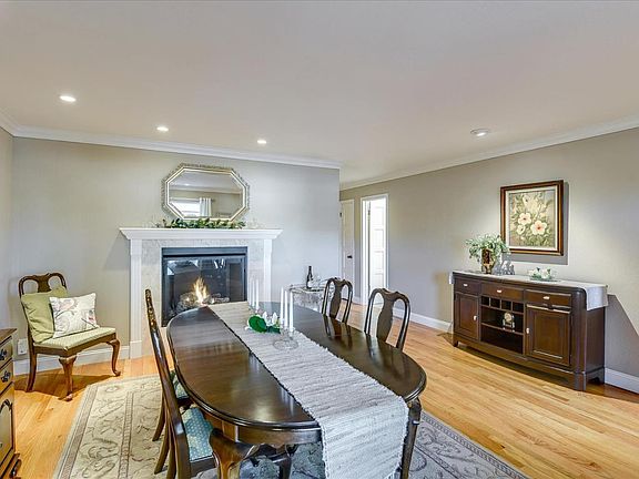 5th image of 17775 Peak Ave