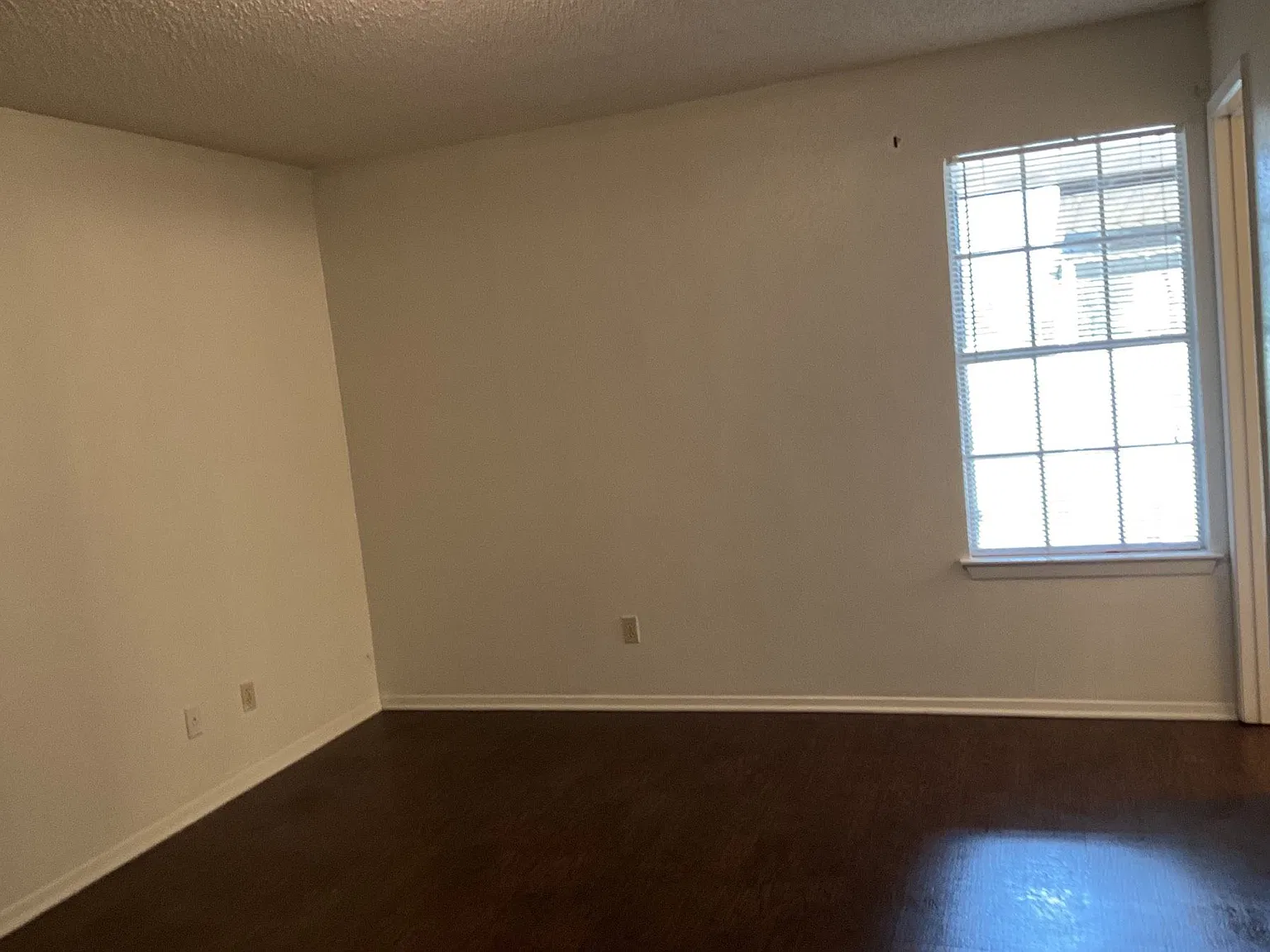 2 bed, 1064 sqft, $1,145 — Photo 4