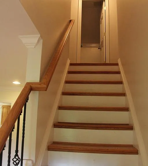 7723 Marthas Ln — Photo 11