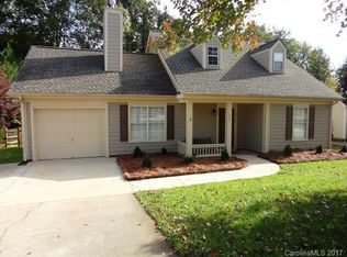 209 Indian Paint Brush Dr, Mooresville, NC 28115