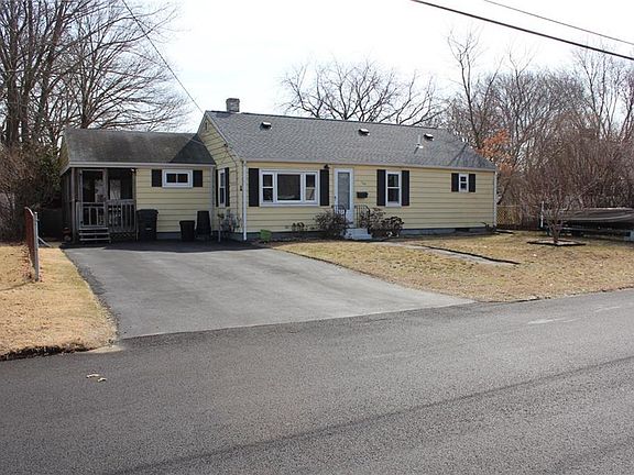 2nd image of 164 Bartlett Dr