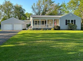 4081 Tapper Rd, Barberton, OH 44203