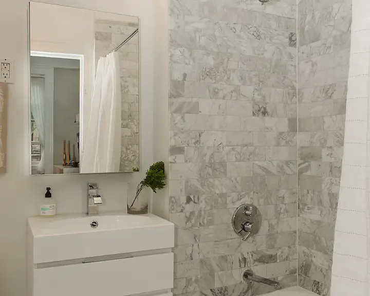 13 E 9th St #4R — Photo 6