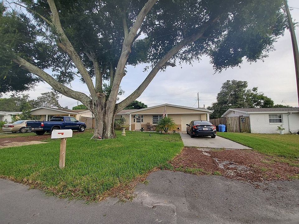 1st image of 4814 Bonton Dr