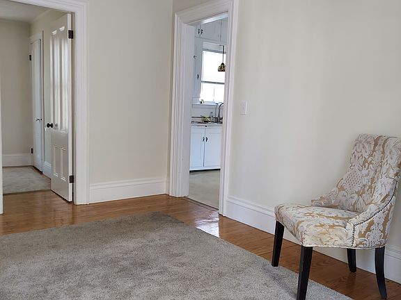 5th image of 55 S Bow St #1