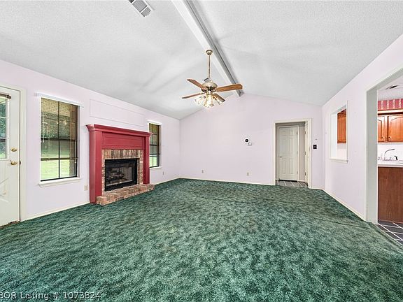 3rd image of 706 Northview Dr