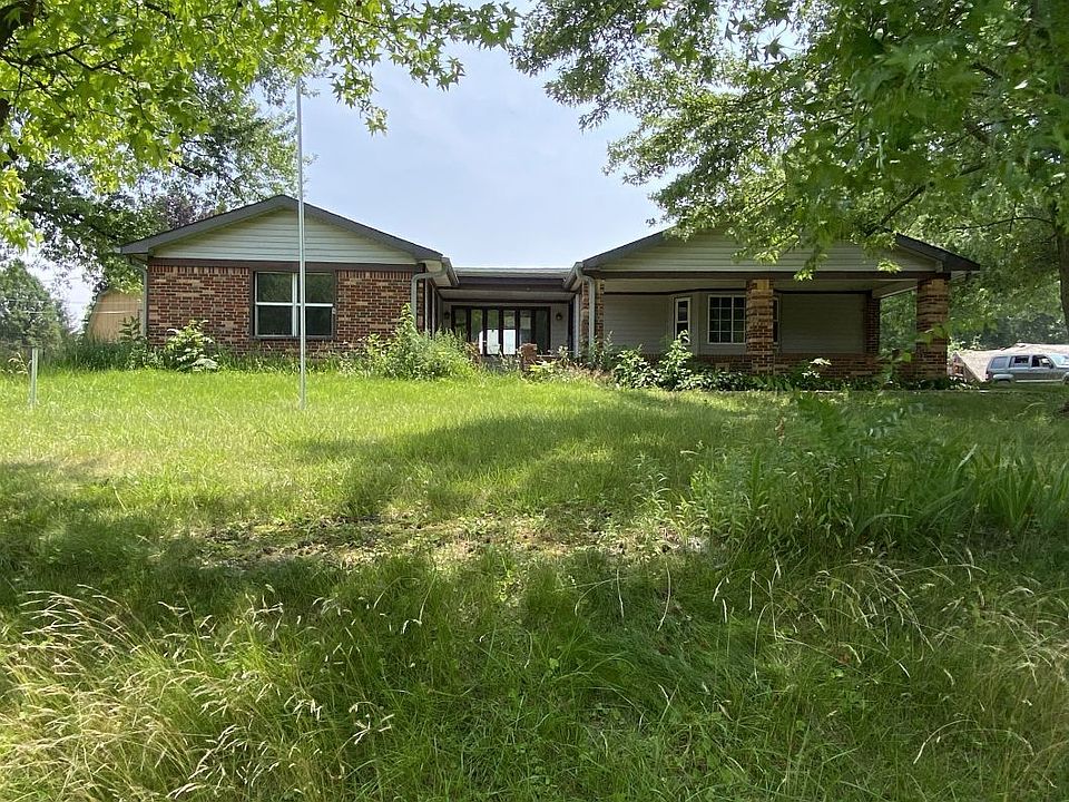 1st image of 2429 E Epler Ave
