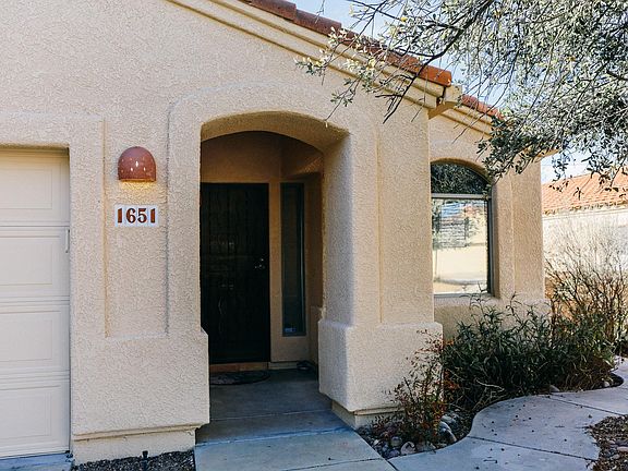 4th image of 1651 N Pima Ct