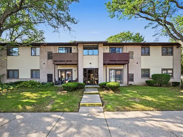 7494 Manor Cir APT 104, Westland, MI 48185