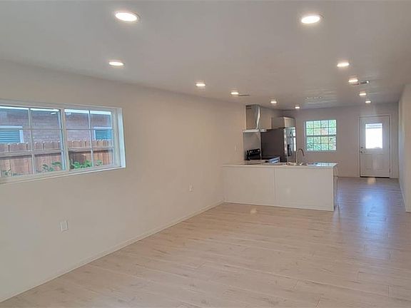 2nd image of 506 N 36th St