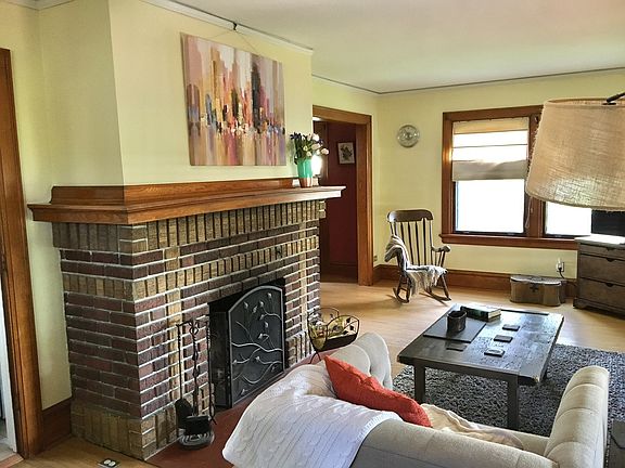 4th image of 929 35th St