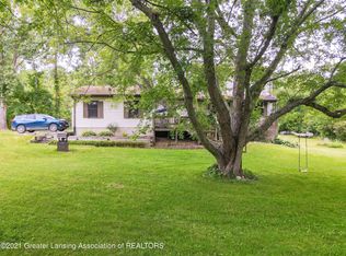 2375 N Smith Rd, Eaton Rapids, MI 48827