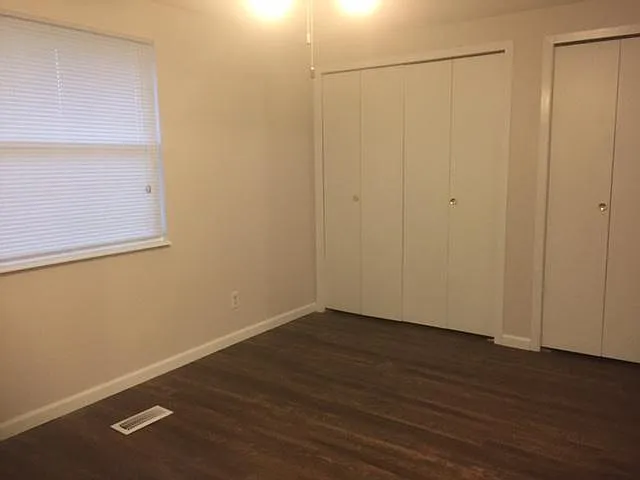 2 bed, 893 sqft, $1,050 — Photo 2