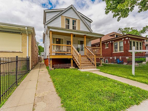 2nd image of 8836 S Carpenter St