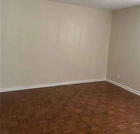 4th image of 3006 NW 4th Ave APT 4