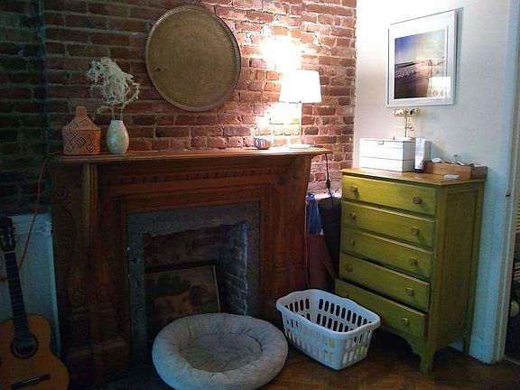 4th image of 411 9th St #1A