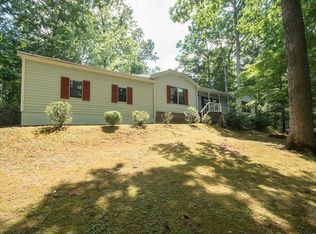 650 Hiland Park Ln, Franklin, NC 28734