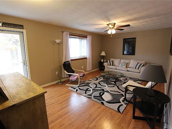5th image of 1224 Crestwood Hills Dr