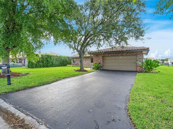 11528 NW 20th Dr, Coral Springs, FL 33071
