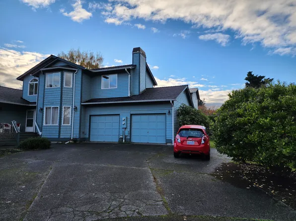 217 Groom Ln #B, Langley, WA 98260