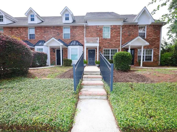 37 Intown Pl, Fayetteville, GA 30214