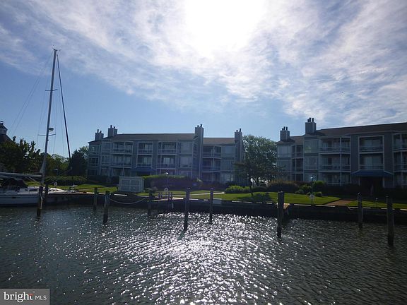 4th image of 110 Oyster Cove Dr #110