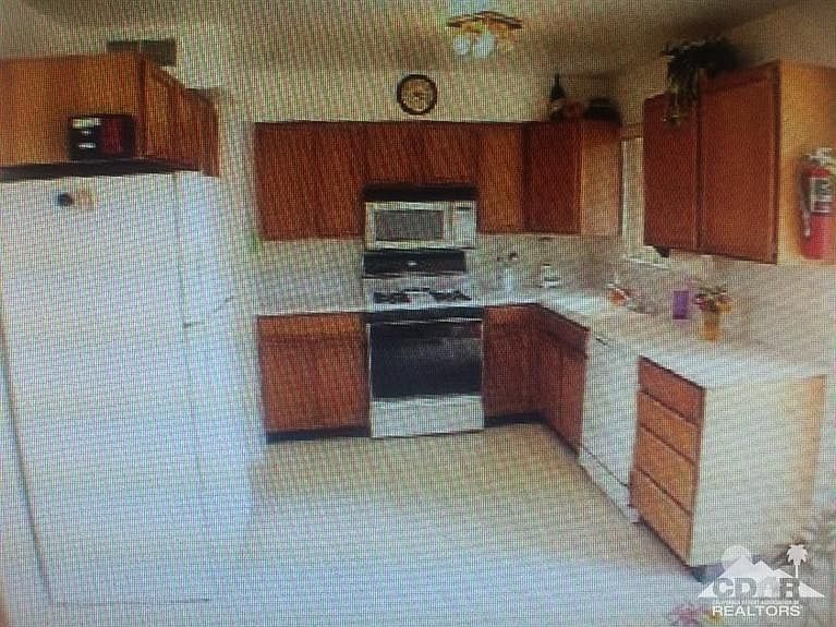 2nd image of 74180 Aster Dr