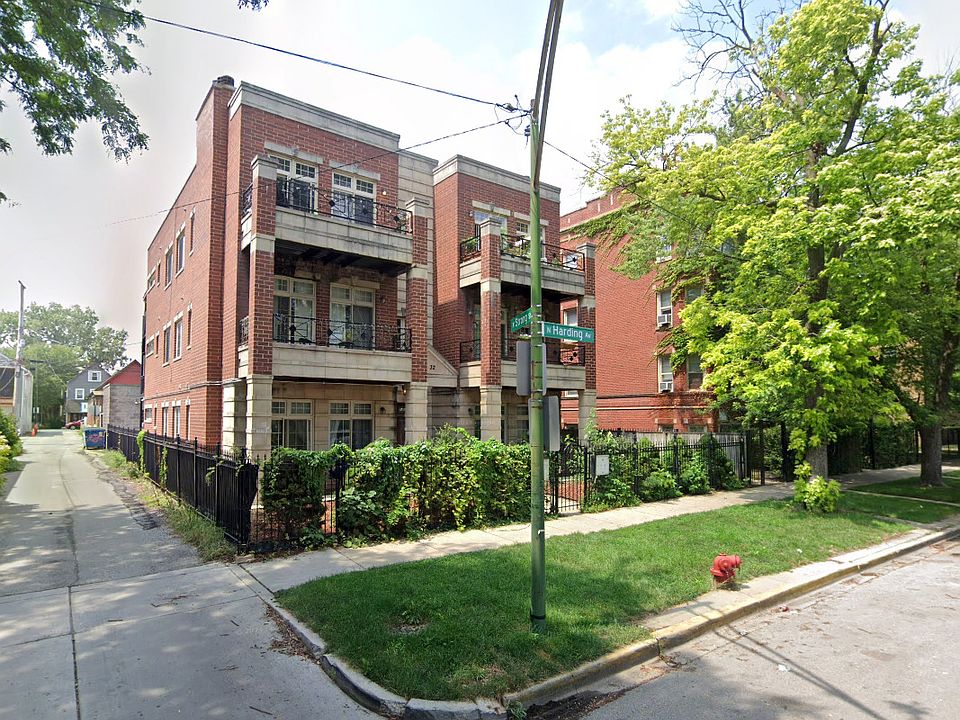 1st image of 4932 N Harding Ave APT 1S