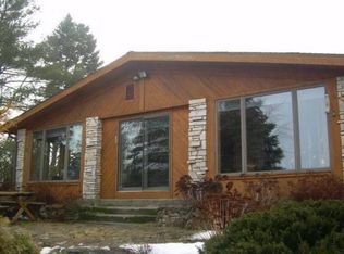 N8272 Stoney Point Rd, Beaver Dam, WI 53916