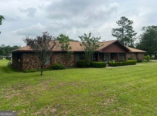 224 Bacon St, Jesup, GA 31545