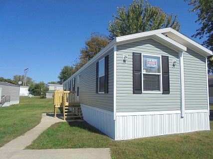1st image of 3323 Iowa St Lot 549