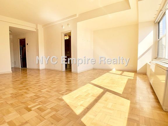 3rd image of 23 Greenwich Ave #12C