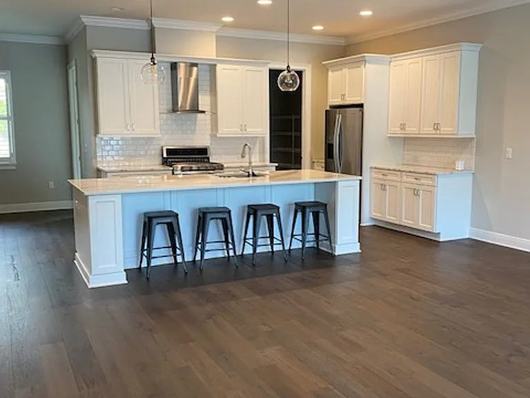 3215 W De Leon St #5 — Photo 28