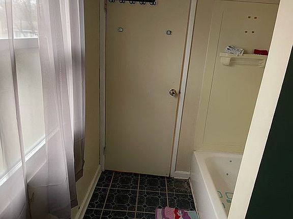2nd image of 2804 N Rouark Cir