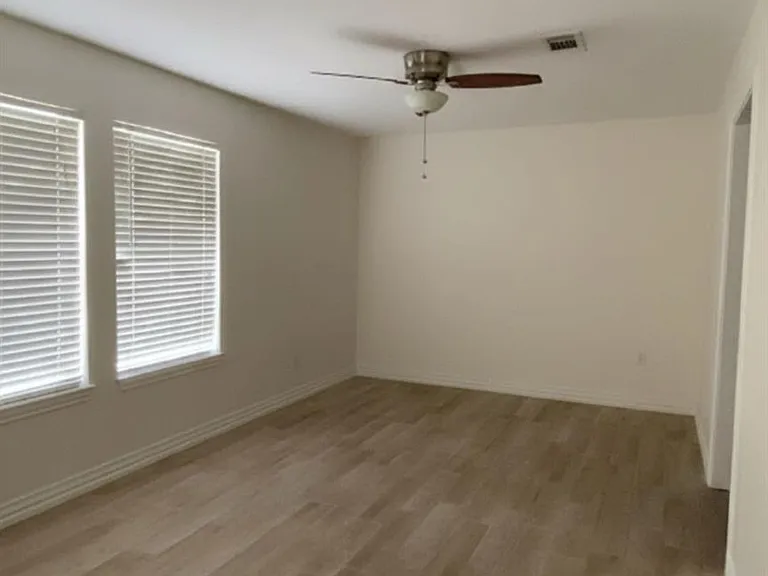 7832 Green Lawn Dr #7832 — Photo 14
