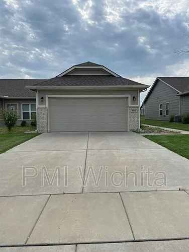 8113 E 34th Ct S Photo 1