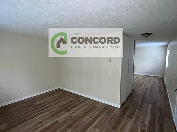 5th image of 412 Spicewood Dr