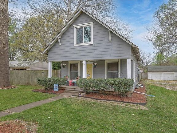 3rd image of 5332 Knox Ave
