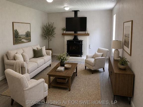 5th image of 1329 Adams Rd