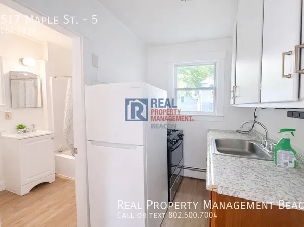 517 Maple St #5, White River Junction, VT 05001