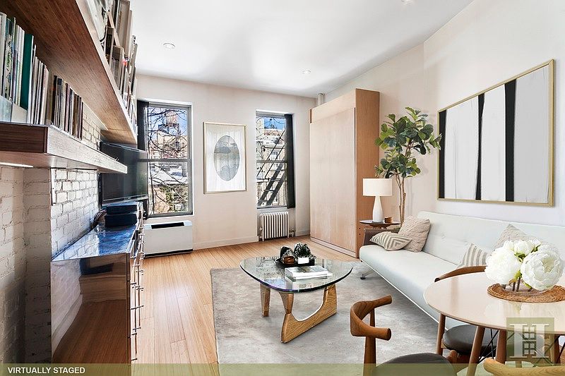 1st image of 325 W 21st St APT 16