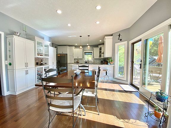 3rd image of 6770 Windward Hills Dr #62