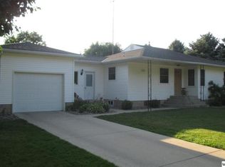 1417 10th St, Clarkfield, MN 56223