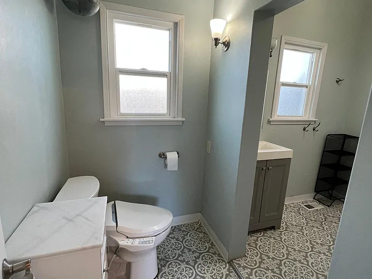 211 Stanford Ave — Photo 24