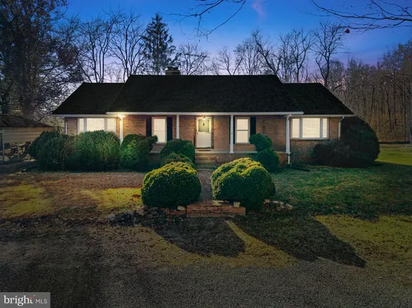 19168 Lovers Ln, Gordonsville, VA 22942