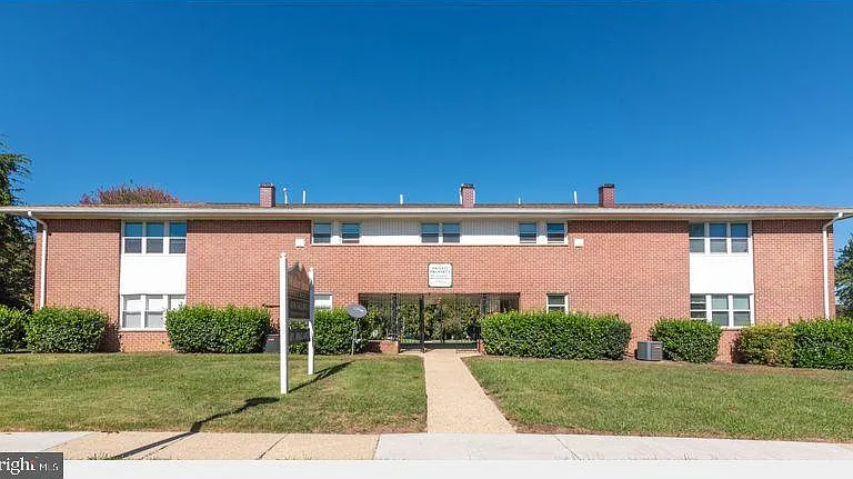 1214 Walker Ave — Photo 8