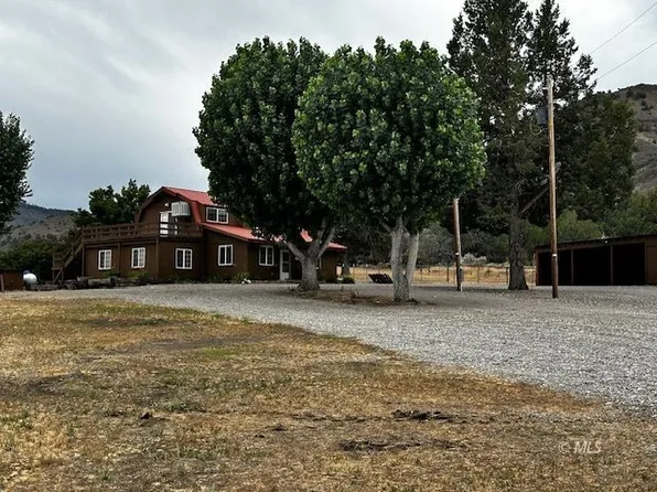 524 County Road 27a, Cedarville, CA 96104