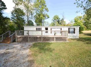 130 Tammy Ln NE, Benton, TN 37307