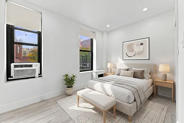 Bedroom, photo 1