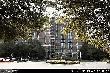 1st image of 2311 Pimmit Dr APT 1214